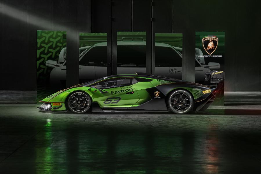  Lamborghini Essenza SCV12 2020 года  (фото 8 из 36)